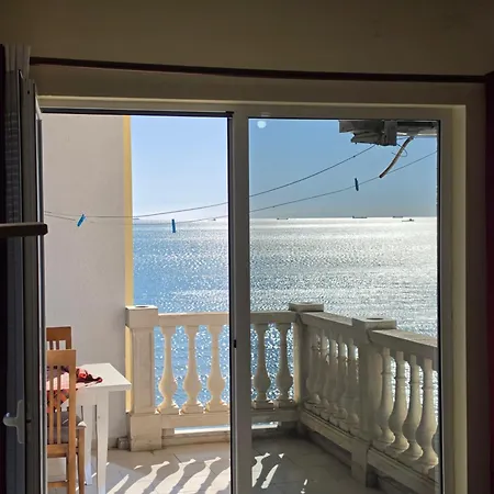 The Cozy Corner Durrës